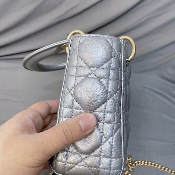 Lady Dior Mini - Opaline Grey Pearlescent - Picture 9 of 11